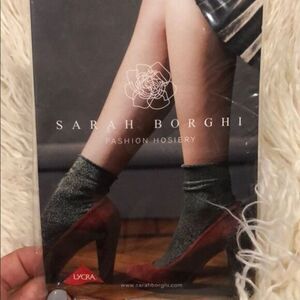 New Sarah Borghi Carola Hosiery red, black